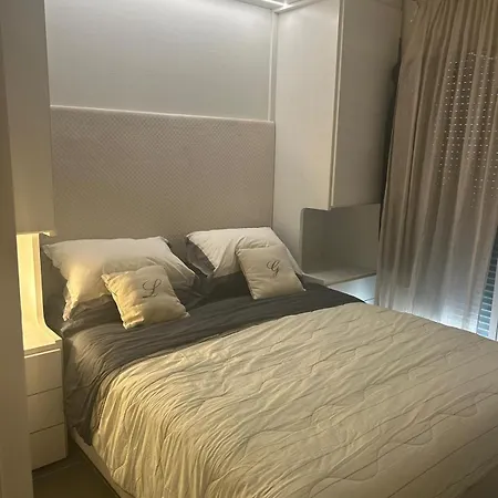 Close To Montecarlo, Monaco Sea Side, Private Parking *