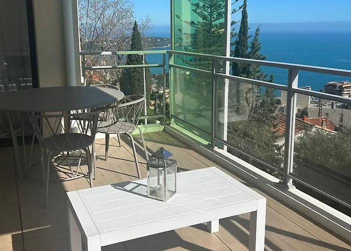 Close To Montecarlo, Monaco Sea Side, Private Parking Appartement Beausoleil