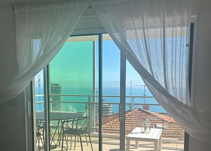 Close To Montecarlo, Monaco Sea Side, Private Parking Appartement Beausoleil